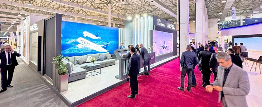 На Кише проходит авиакосмический салон Iran AirShow 2024